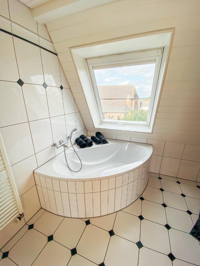 Rheinloft 3 - Grosse Giebelwohnung Mit Dachterrassen An Der Rheinpromenade Emmerich Exterior foto